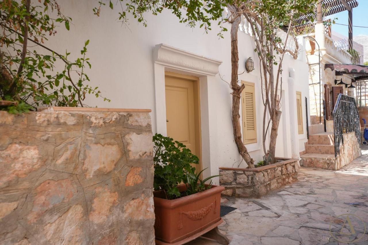 Mansion House Βίλα Χάλκη Εξωτερικό φωτογραφία